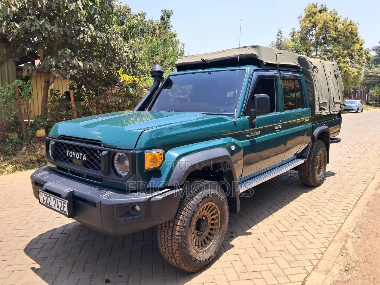 Toyota Land Cruiser 2014 Green
