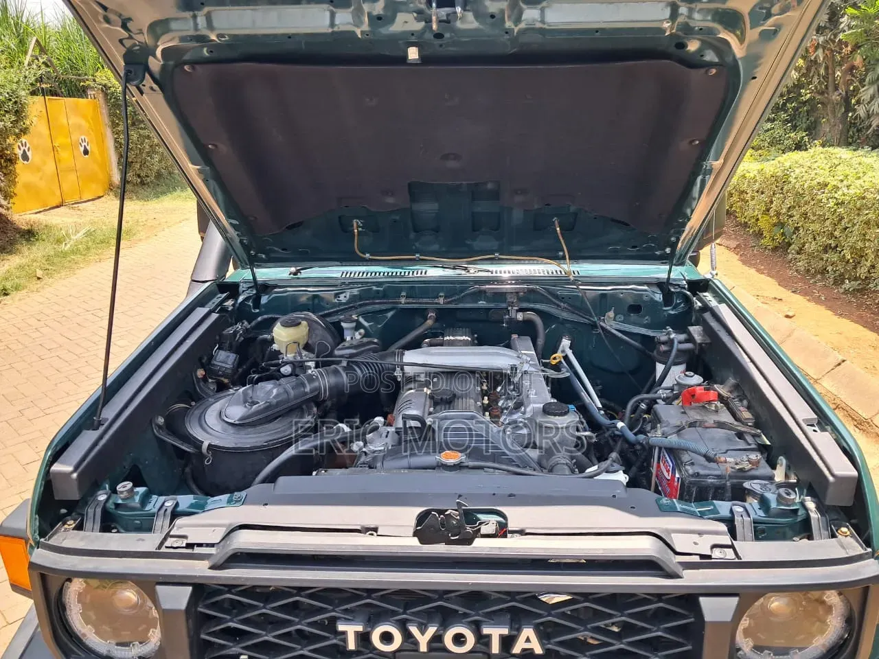 Toyota Land Cruiser 2014 Green