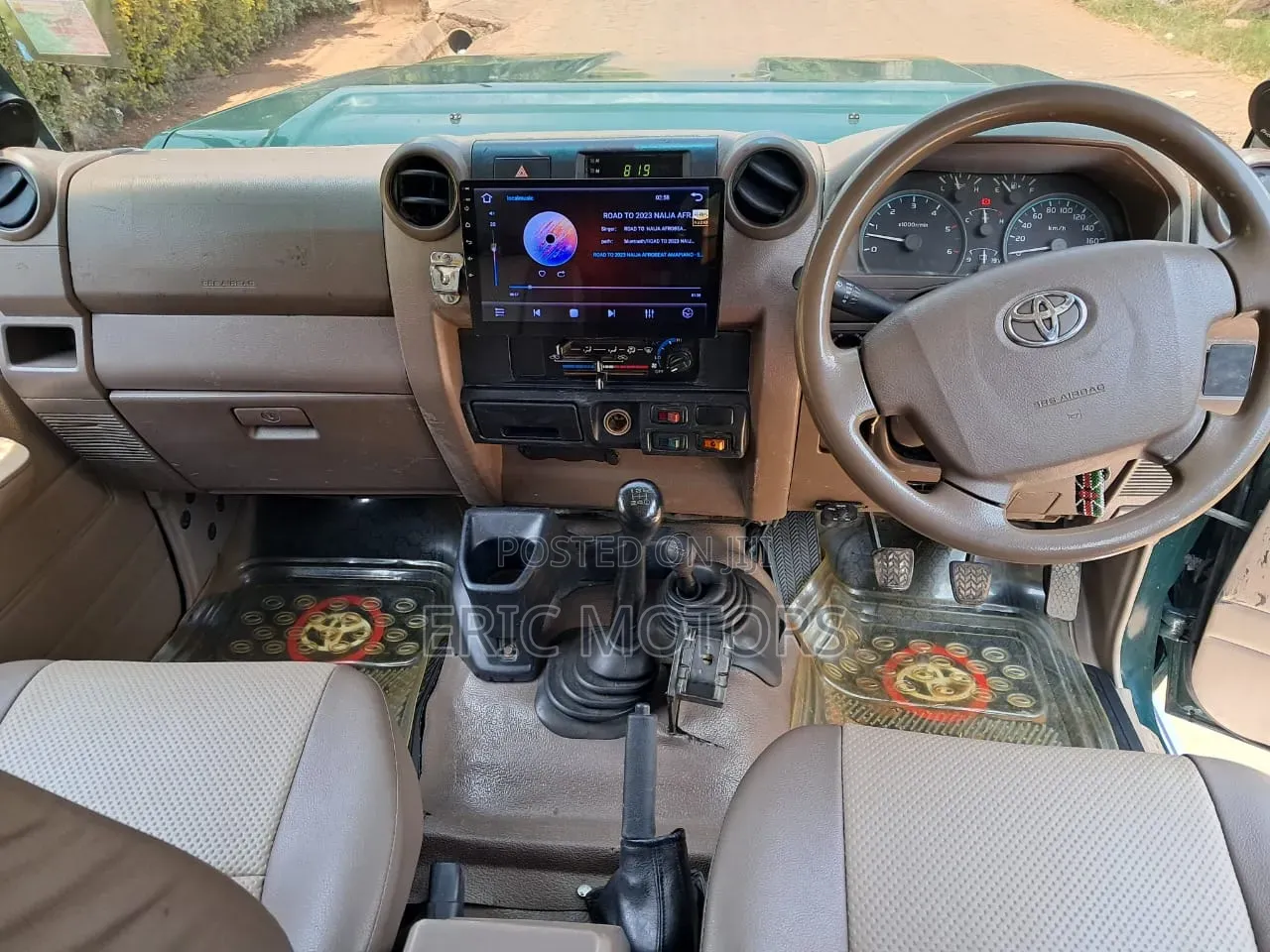 Toyota Land Cruiser 2014 Green