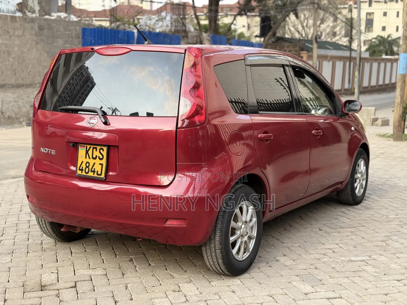 Nissan Note 2012 Red