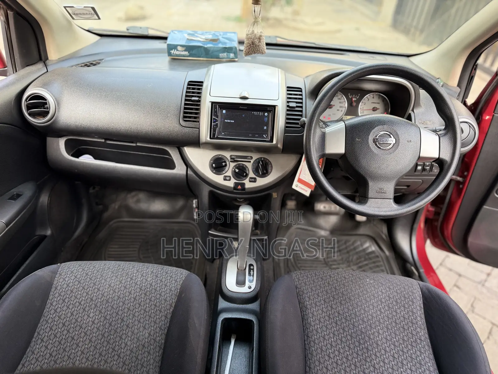 Nissan Note 2012 Red