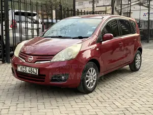 Nissan Note 2012 Red