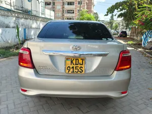 Toyota Axio 1.5 X 2WD 2015 Gold