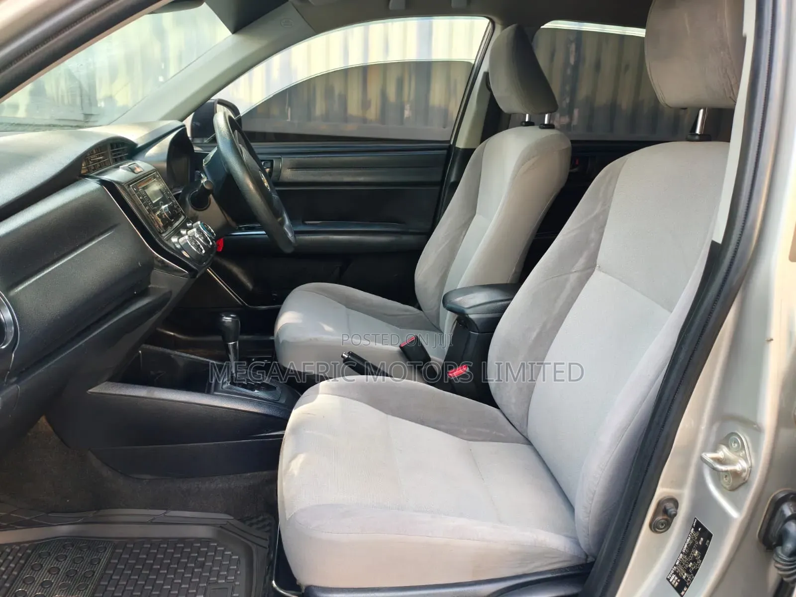 Toyota Axio 1.5 X 2WD 2015 Gold