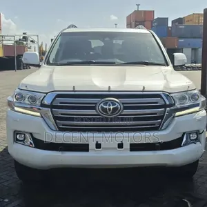 Toyota Land Cruiser 4.5 V8 TD 2020 White