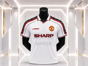 Sharp Manchester United Old School White
