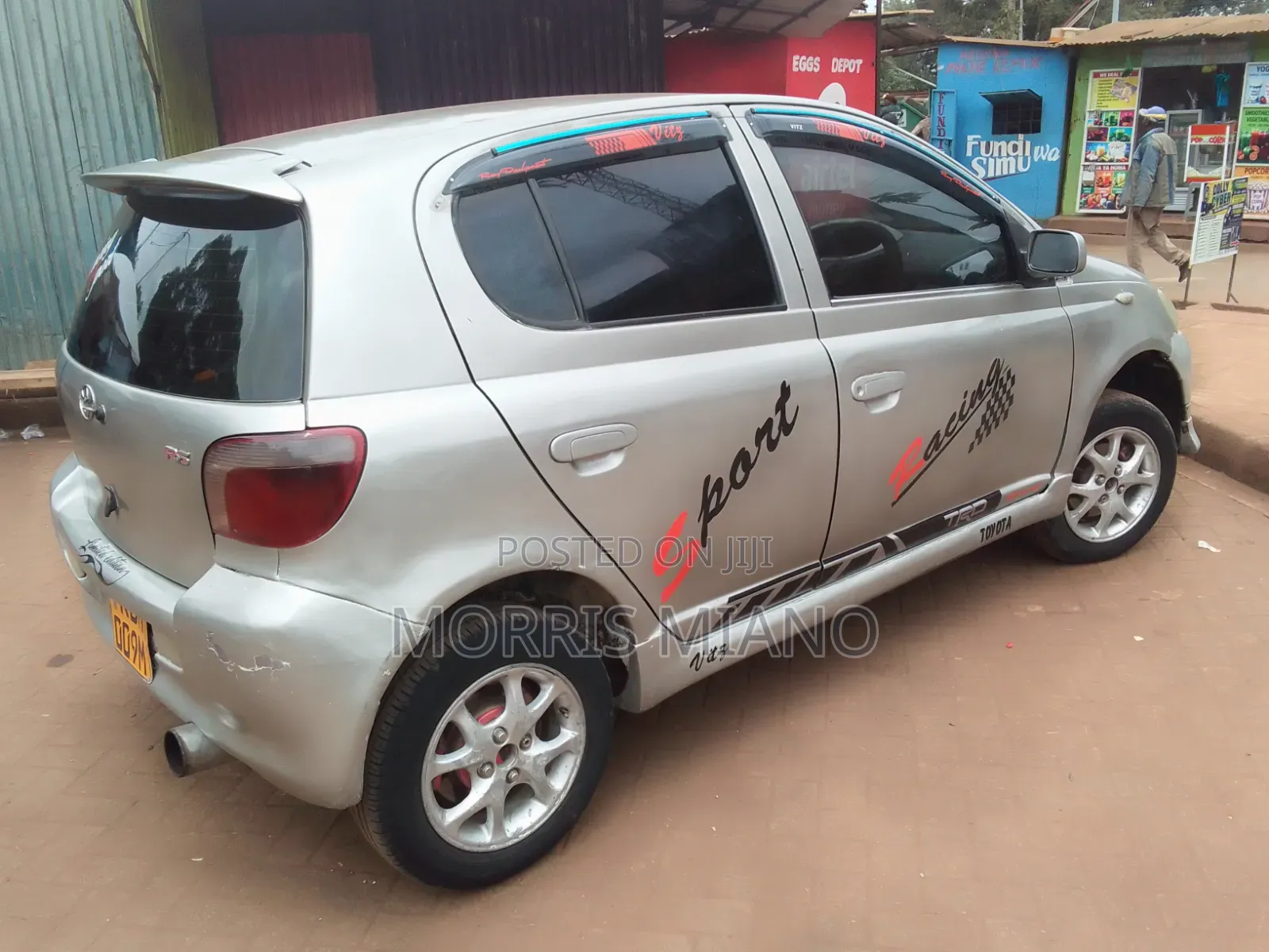 Toyota Vitz 2001 Gray