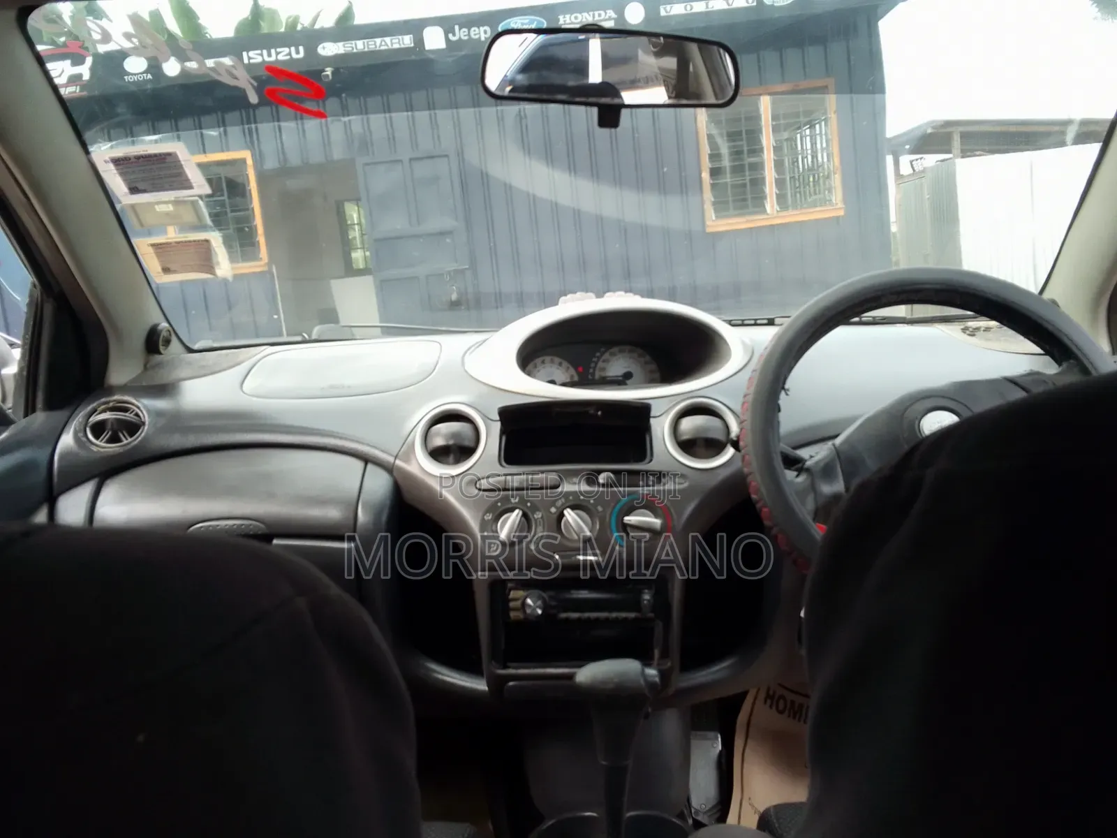 Toyota Vitz 2001 Gray