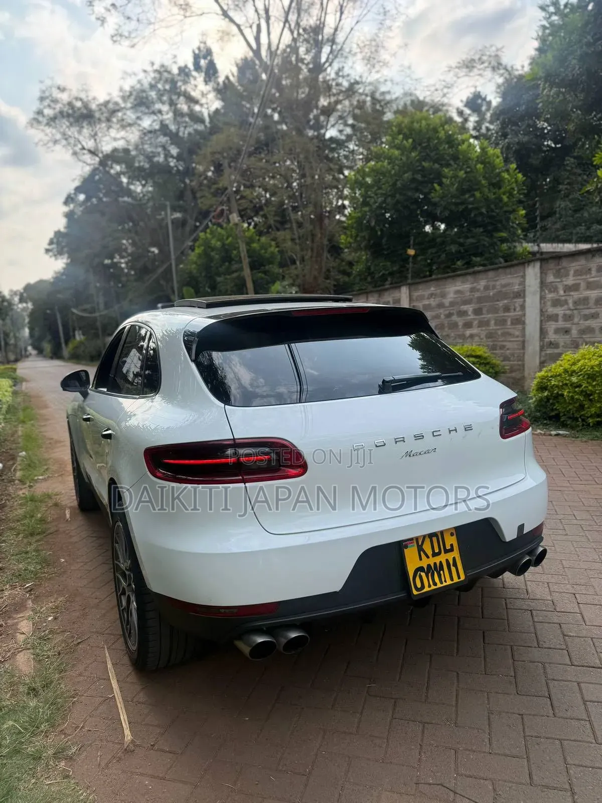 Porsche Cayenne 2015 White