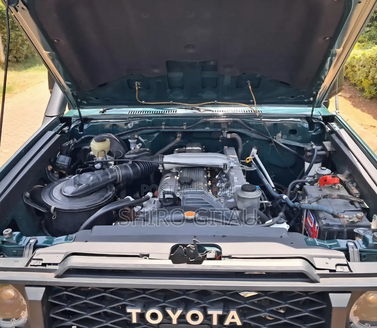 Toyota Land Cruiser 2014 Green