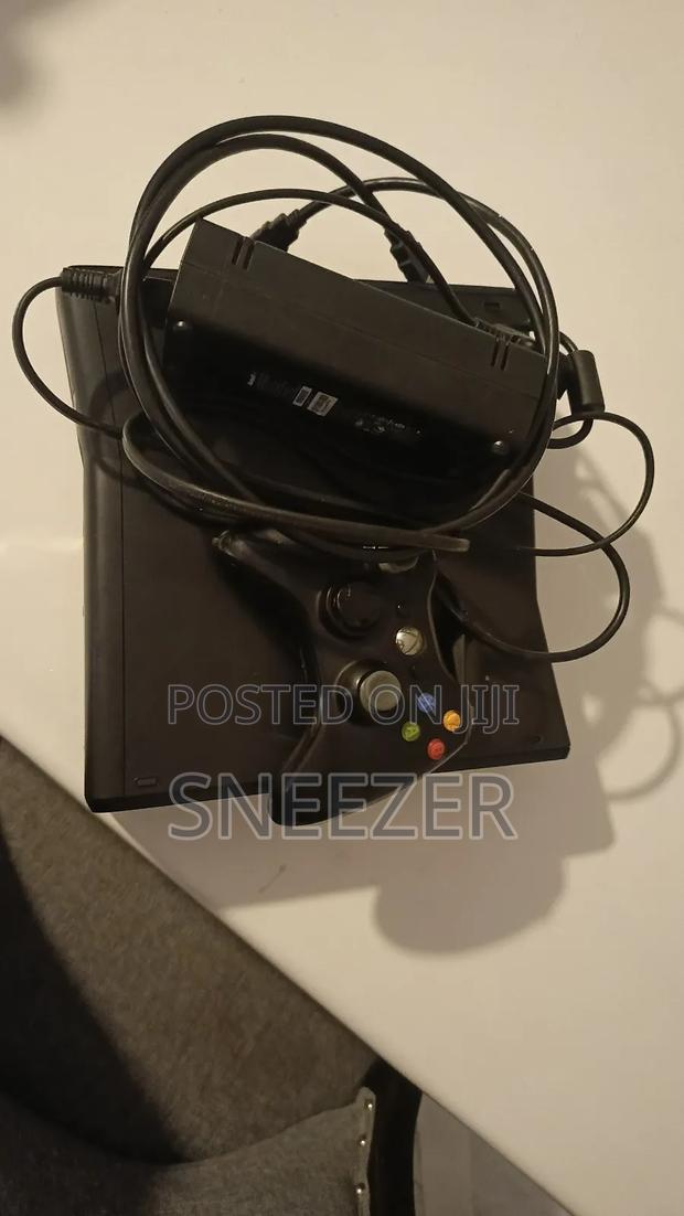 Xbox 360 Slim (Modded) + 30+ Games Full Setup - thumbnail 3