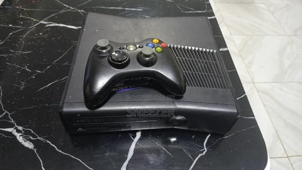 Xbox 360 Slim (Modded) + 30+ Games Full Setup - thumbnail 4