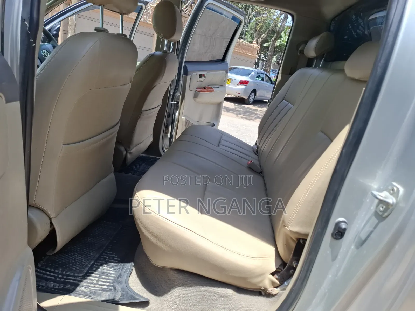 Toyota Hilux 3.0 D-4D 4x4 2013 Silver