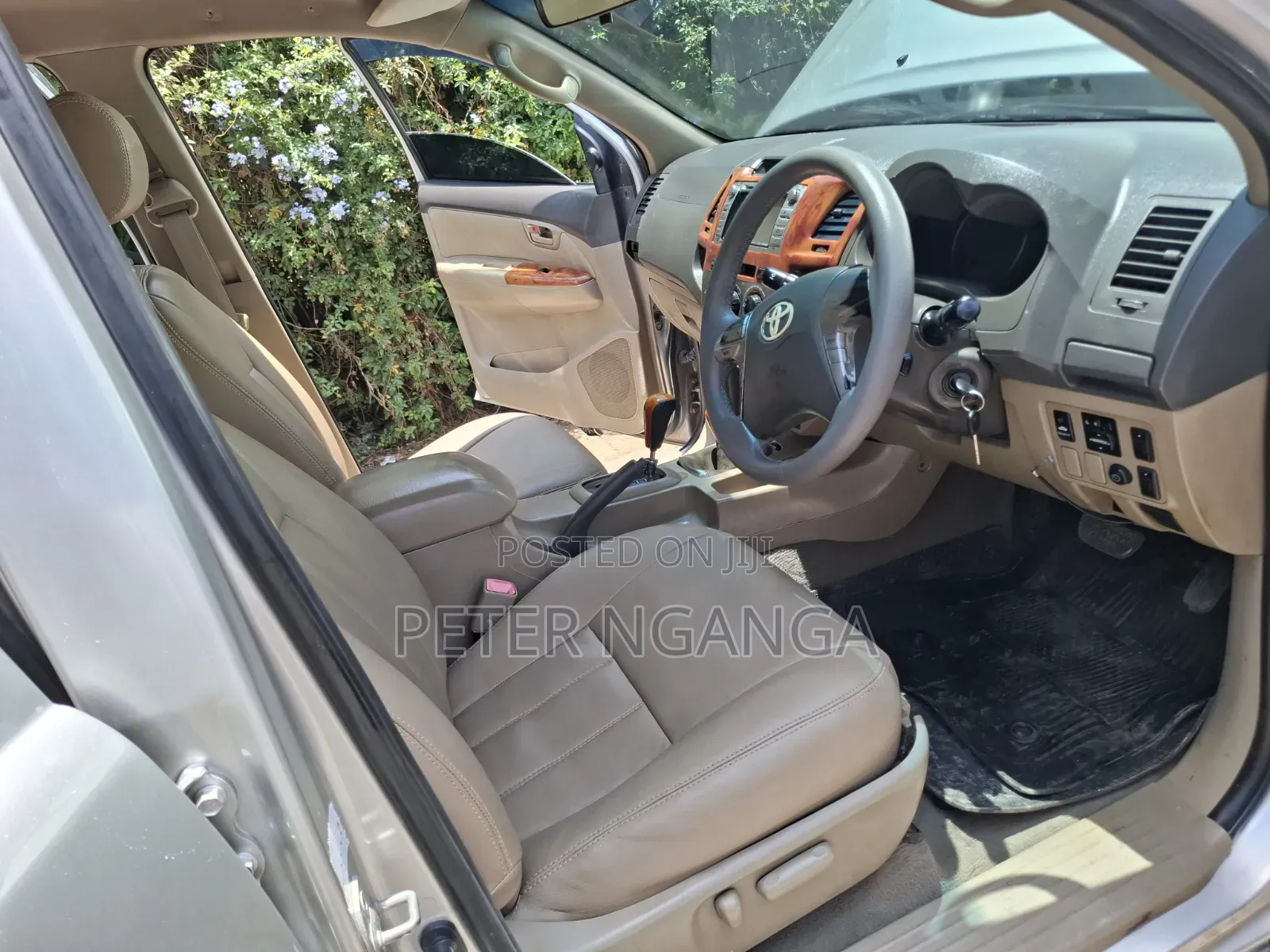 Toyota Hilux 3.0 D-4D 4x4 2013 Silver