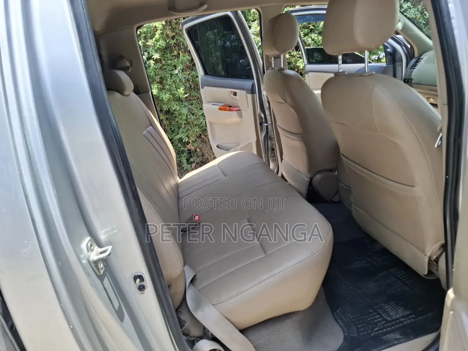 Toyota Hilux 3.0 D-4D 4x4 2013 Silver