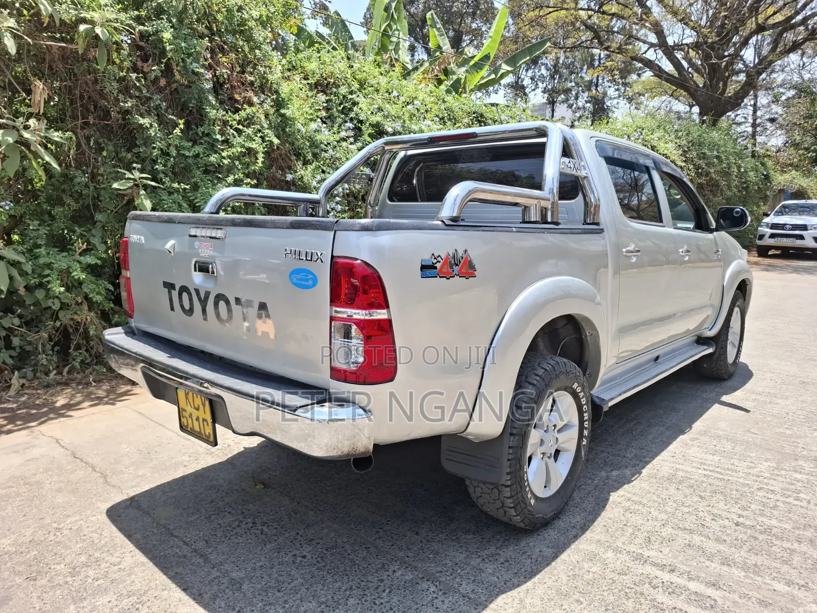 Toyota Hilux 3.0 D-4D 4x4 2013 Silver