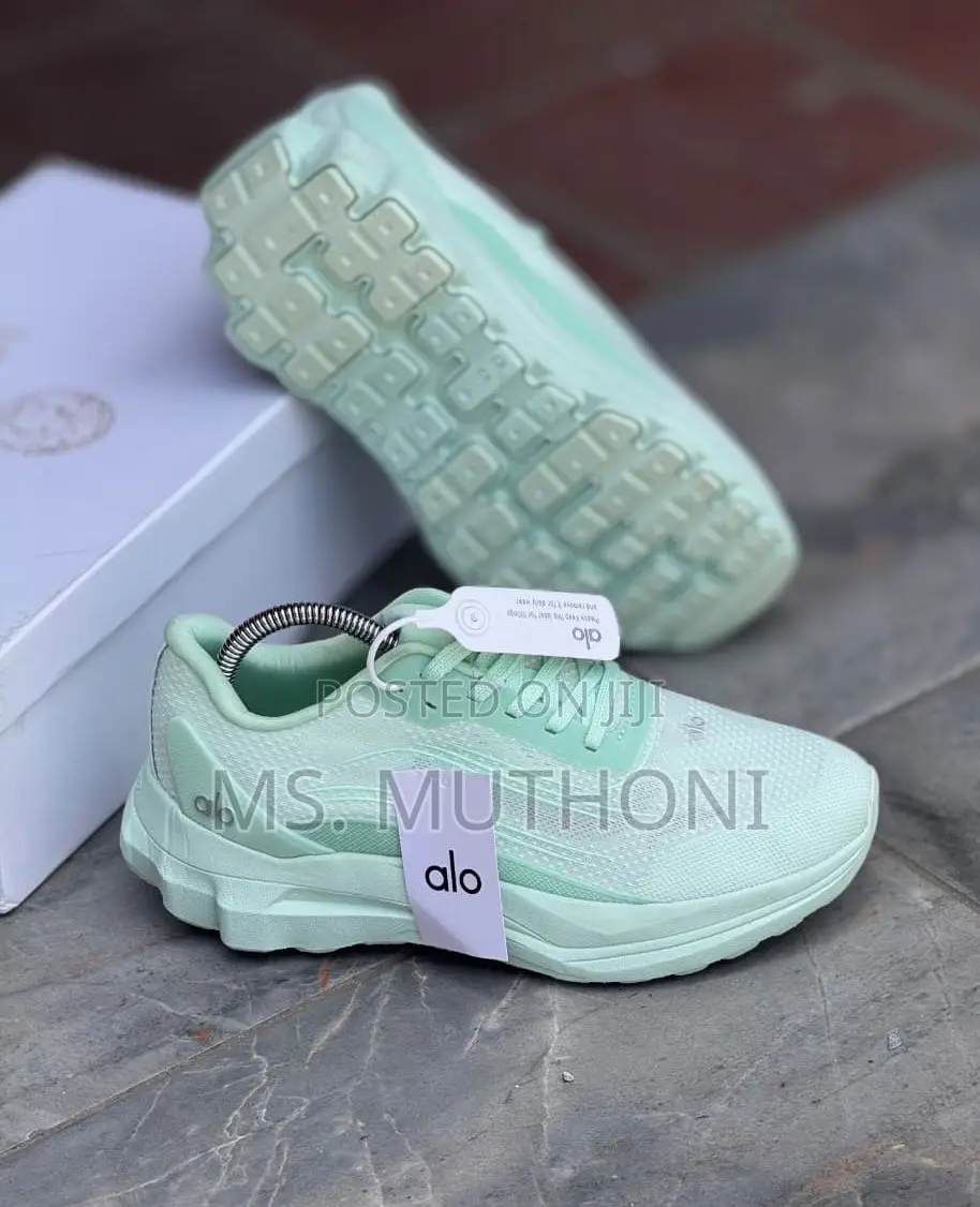Alo Athleisure Sneakers Size 36-41