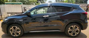 Honda Vezel 1.5 Hybrid 2WD 2018 Black