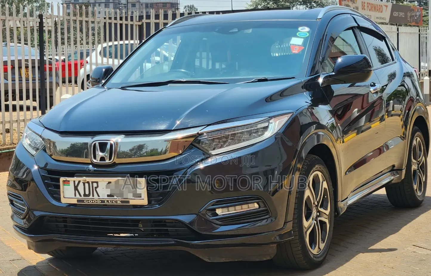 Honda Vezel 1.5 Hybrid 2WD 2018 Black