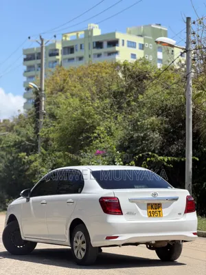 Toyota Axio 1.5 G 2WD 2017 Pearl
