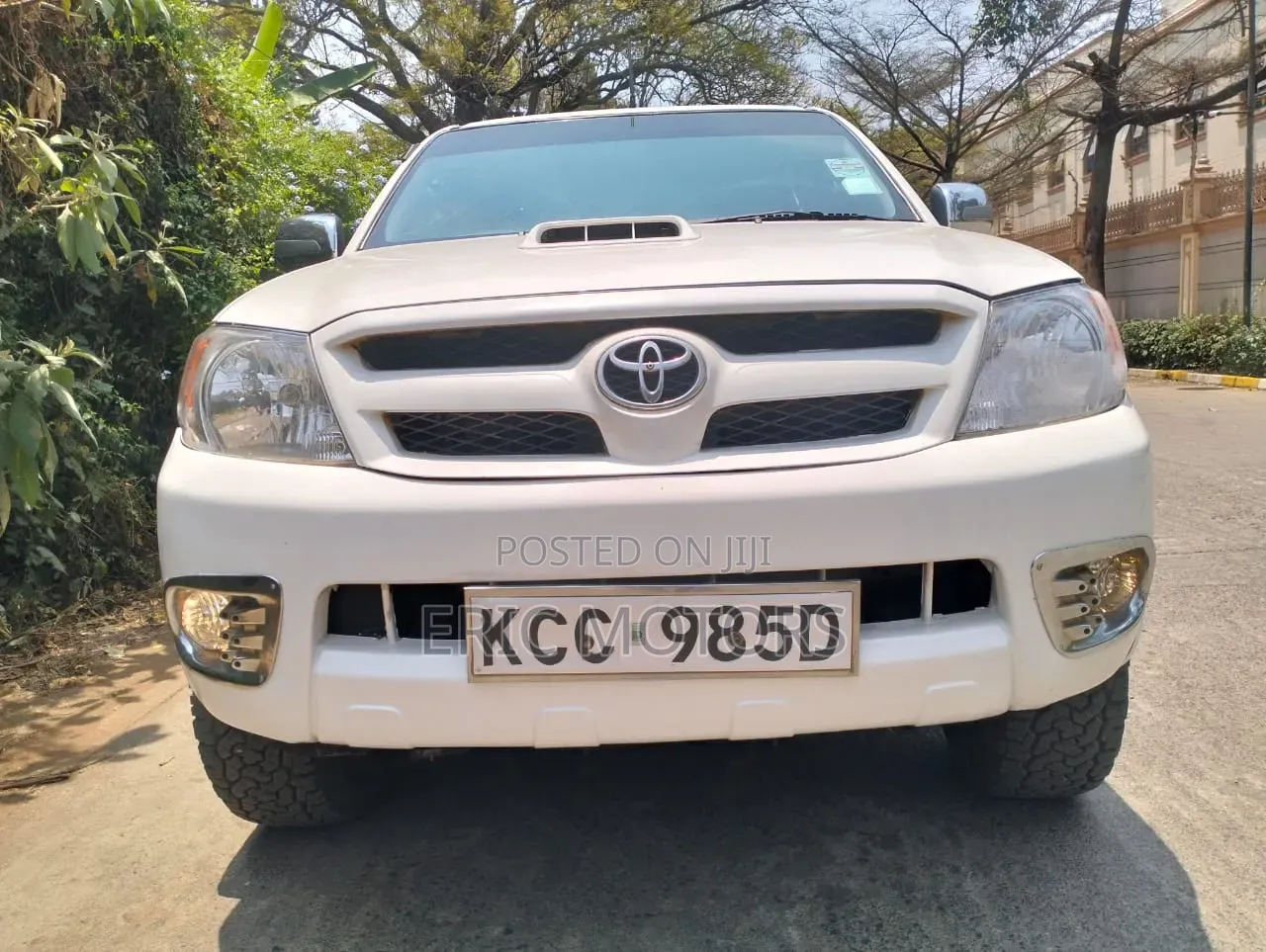 Toyota Hilux 2008 White