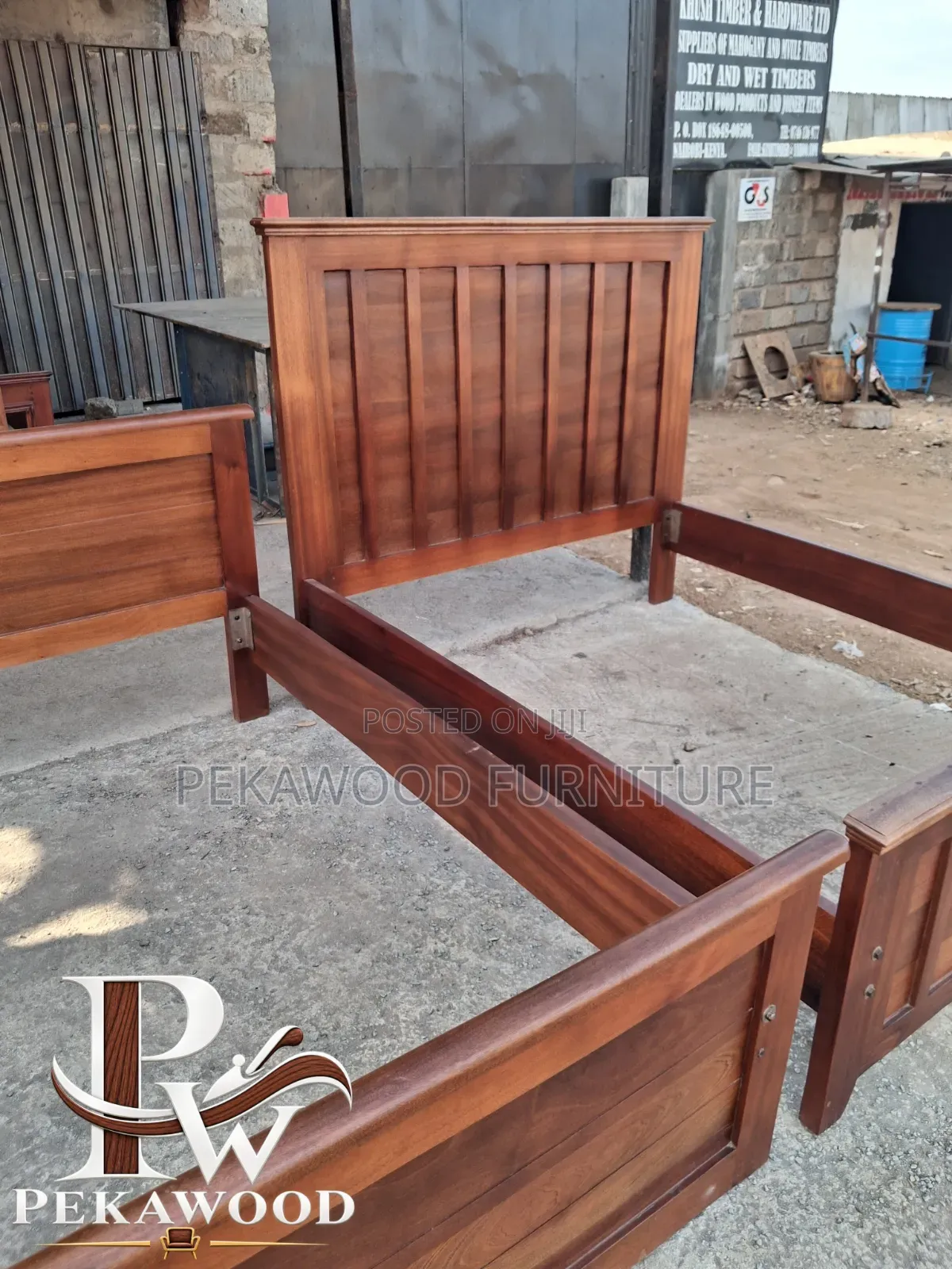 Mahogany Bed