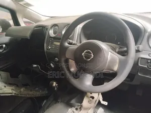 Nissan Note 2013 Black