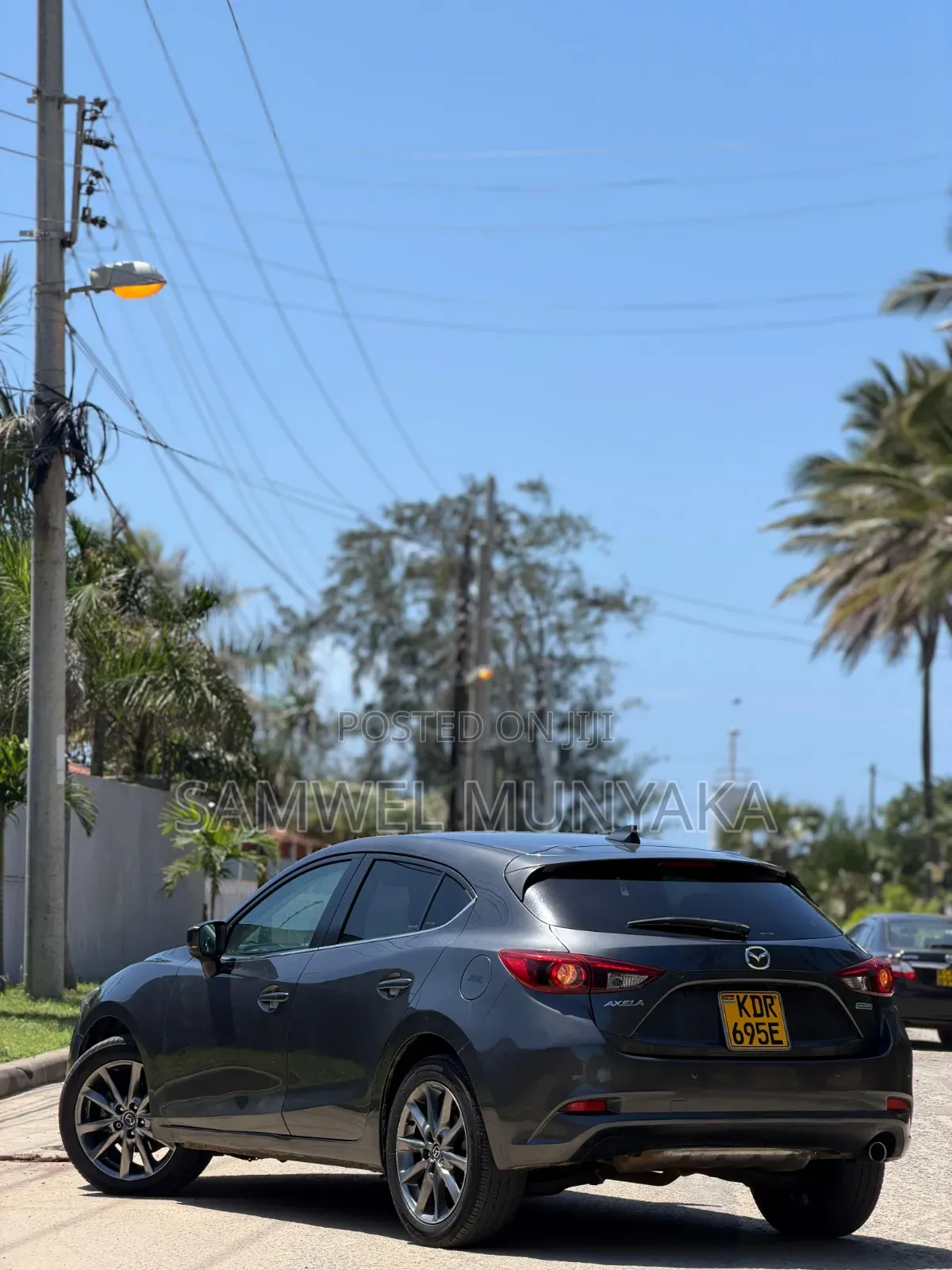 Mazda Axela 2017 Gray