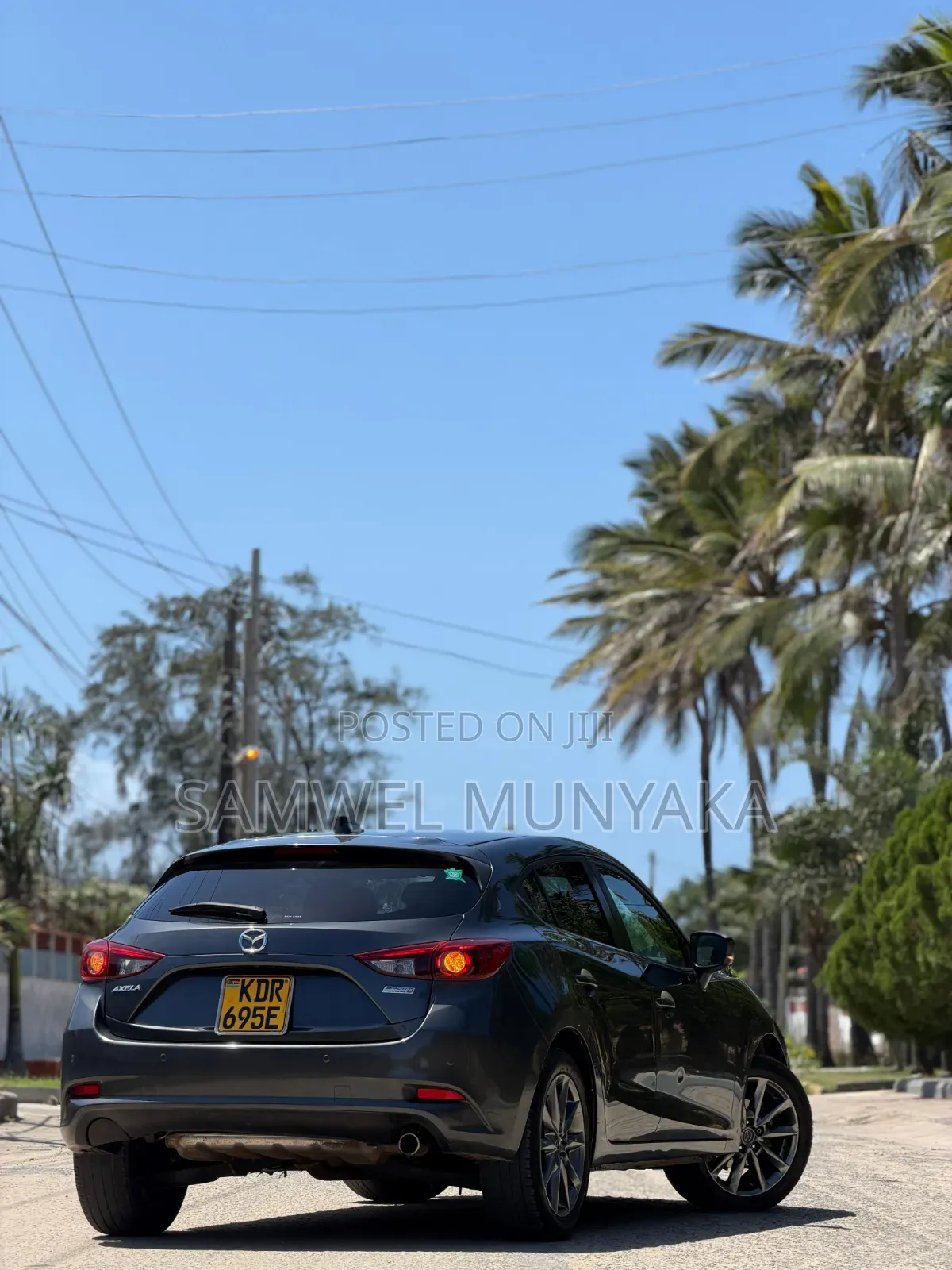 Mazda Axela 2017 Gray