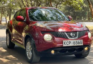 Nissan Juke 2011 Red