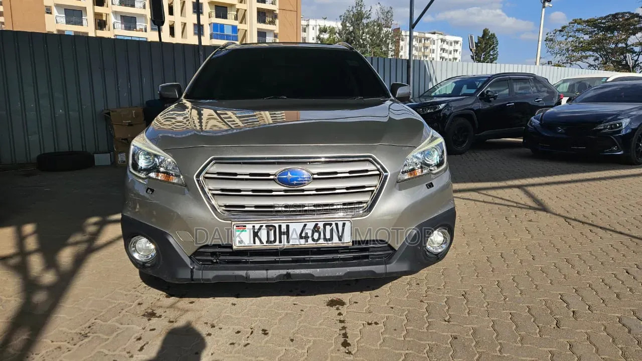 Subaru Outback 2.5i 4dr Wagon AWD (2.5L 4cyl CVT) 2015 Gold