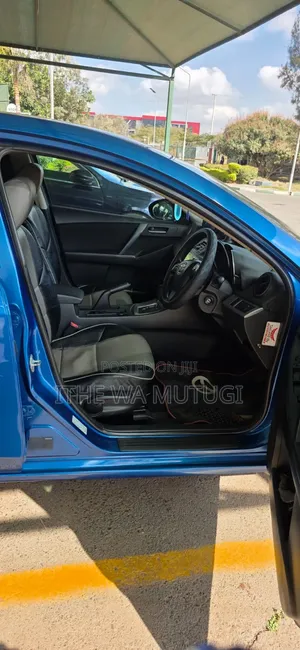 Mazda Axela 2013 Blue