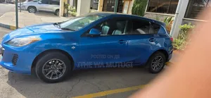 Mazda Axela 2013 Blue