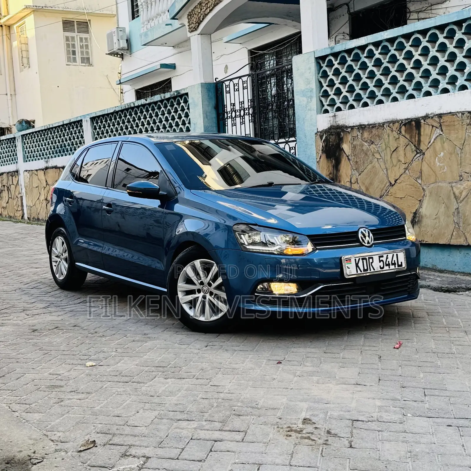Volkswagen Polo 2017 Blue