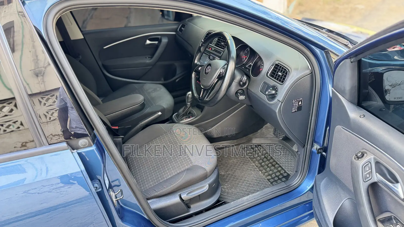 Volkswagen Polo 2017 Blue