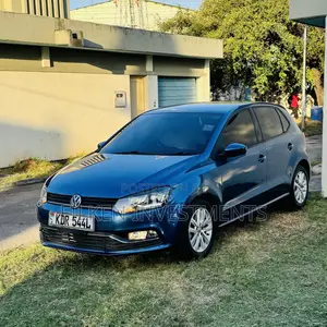 Volkswagen Polo 2017 Blue