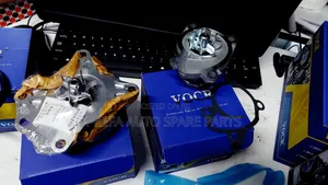 Water Pump Nissan Qr20 , Toyota 1zz