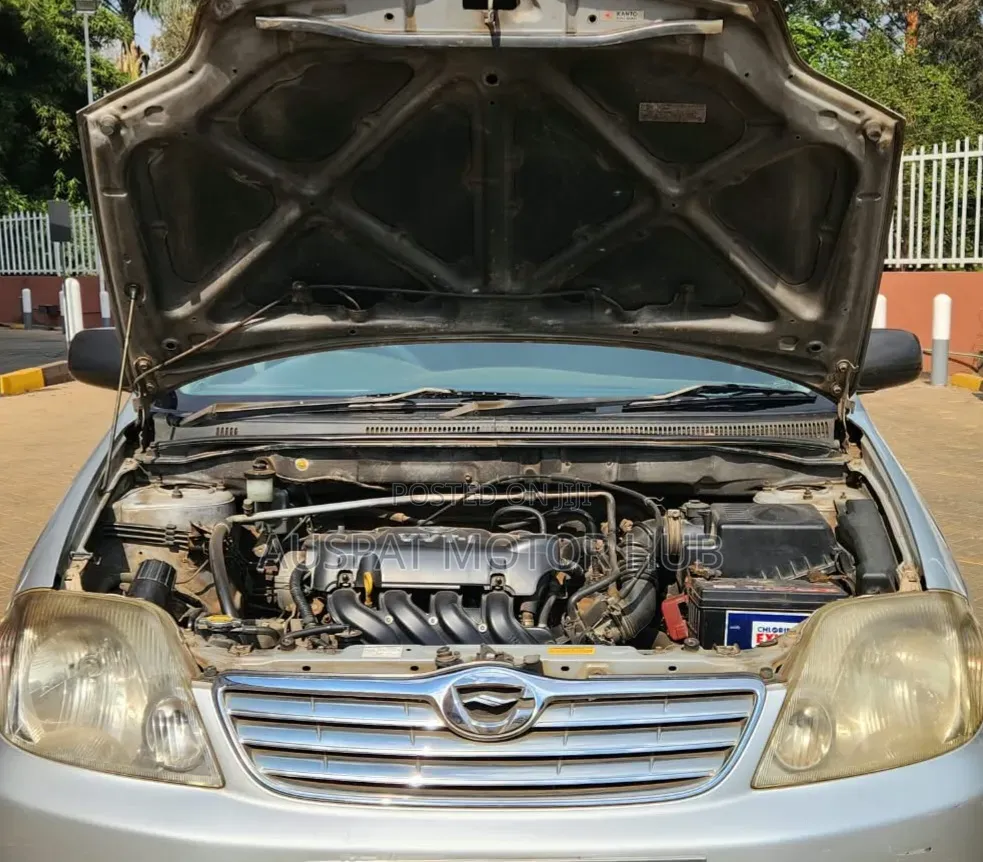 Toyota Corolla Verso 1.6 VVT-i 2005 Silver