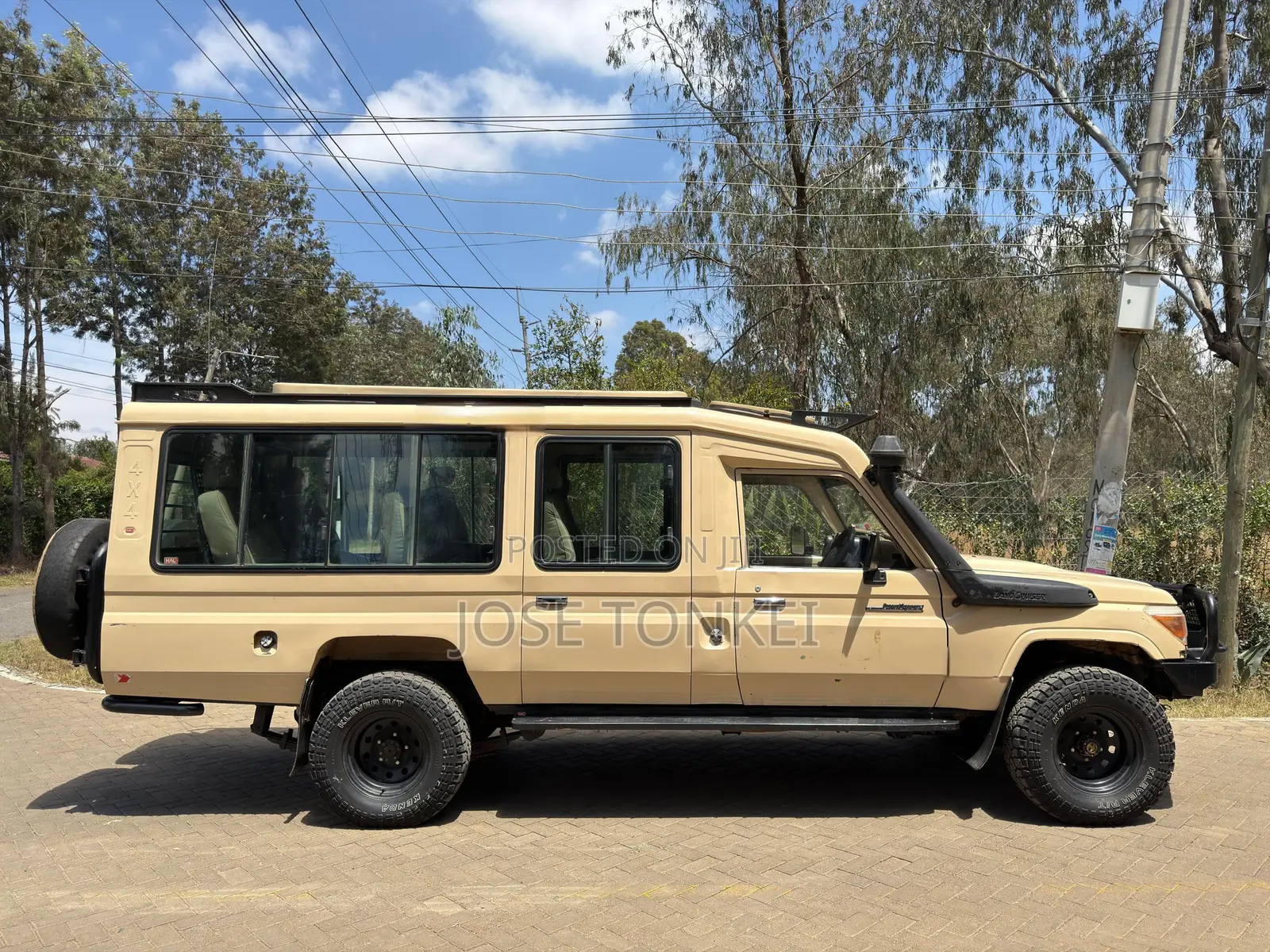Toyota Land Cruiser 79 Series 2014 Brown