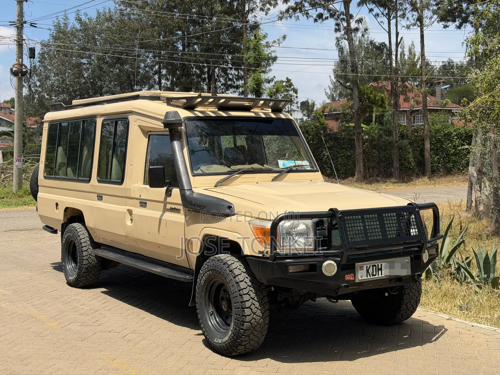 Toyota Land Cruiser 79 Series 2014 Brown