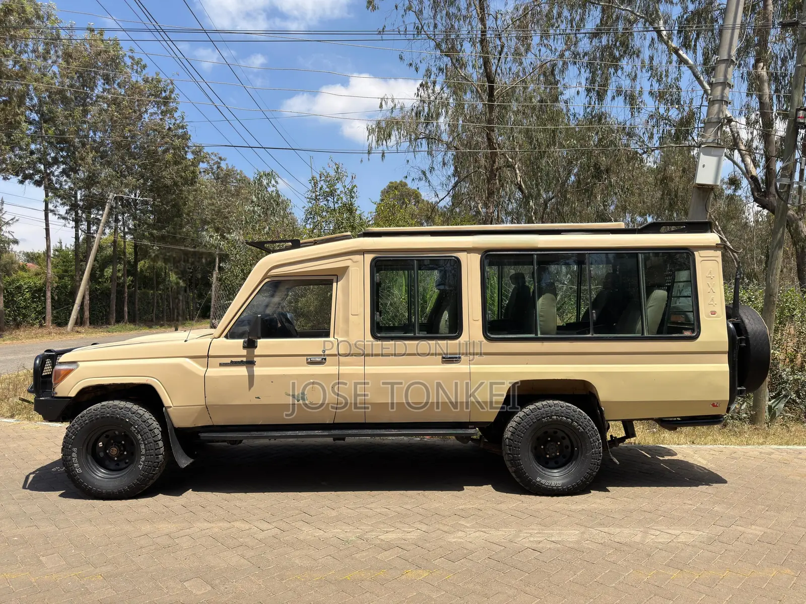 Toyota Land Cruiser 79 Series 2014 Brown