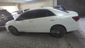 Toyota Premio 2017 White