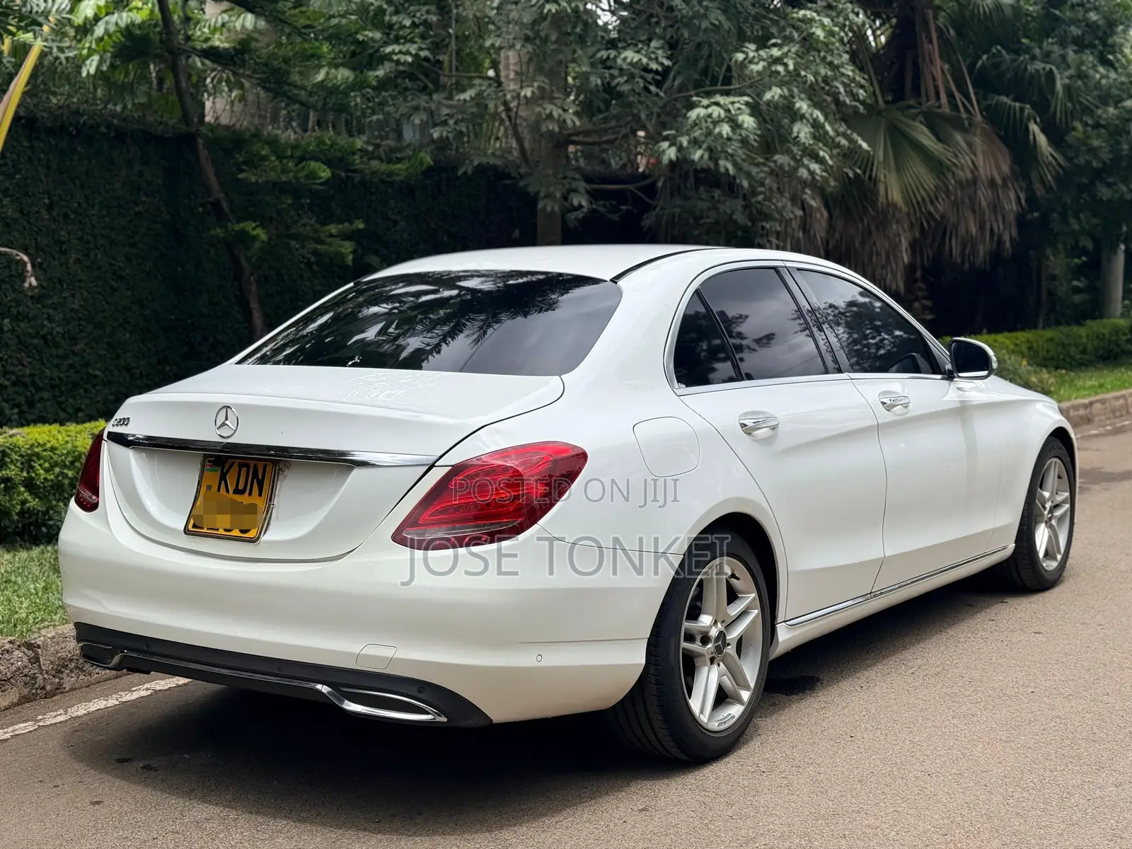 Mercedes-Benz C200 2014 White