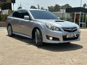 Subaru Legacy 2011 Silver