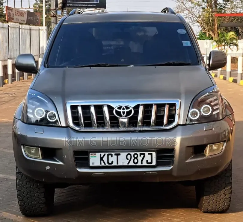 Toyota Land Cruiser Prado 3.0 D-4D 5dr 2008 Gray
