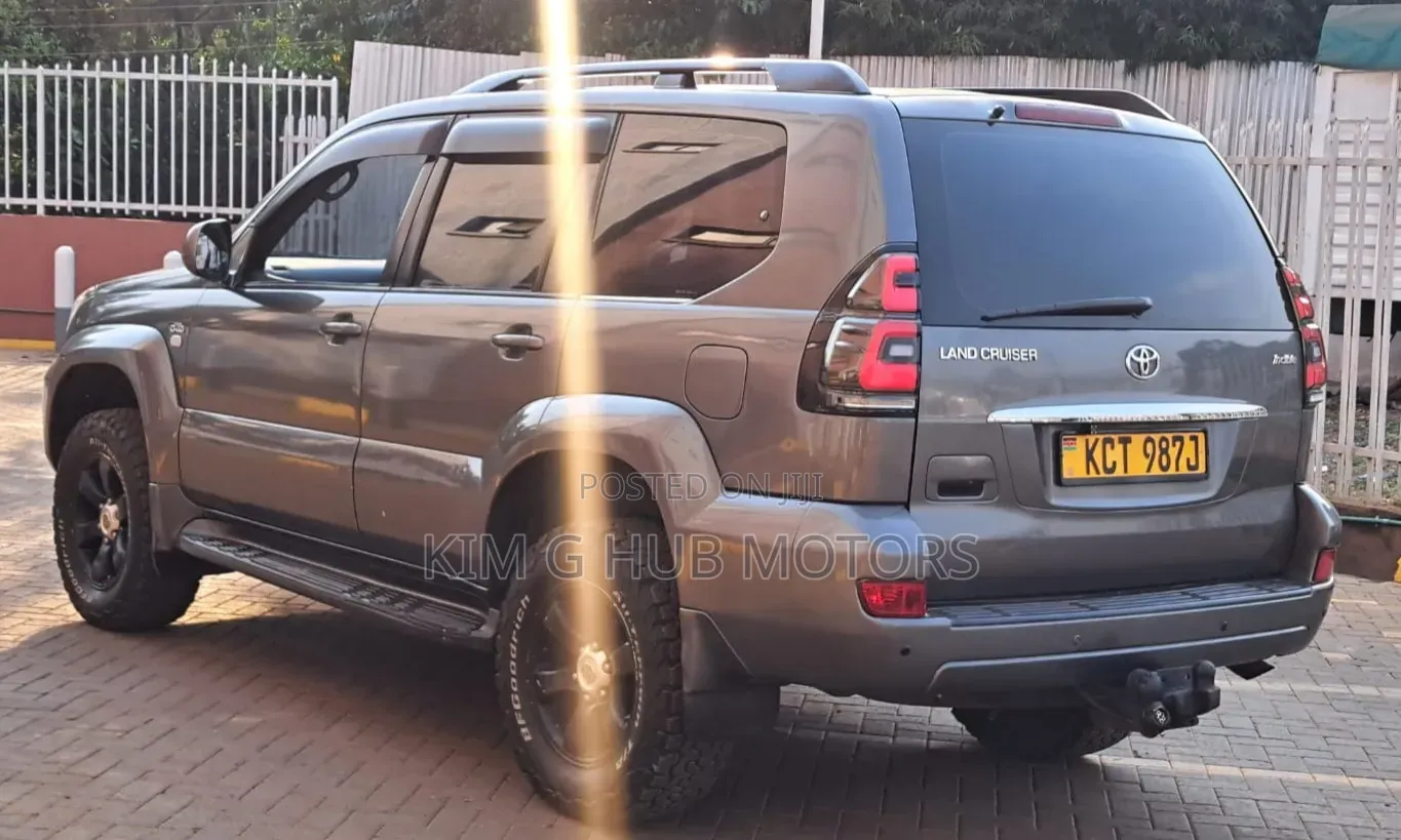 Toyota Land Cruiser Prado 3.0 D-4D 5dr 2008 Gray