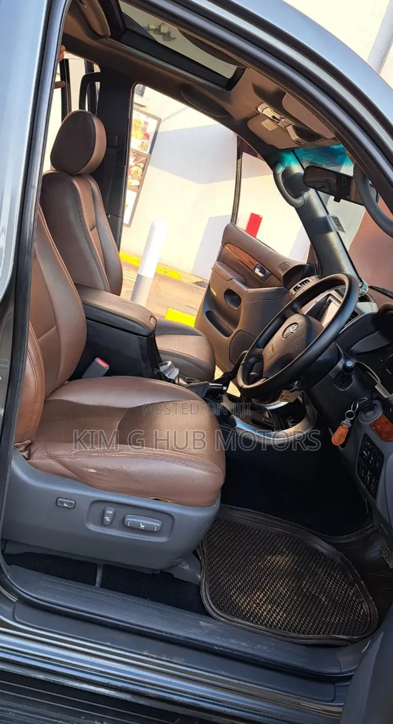 Toyota Land Cruiser Prado 3.0 D-4D 5dr 2008 Gray