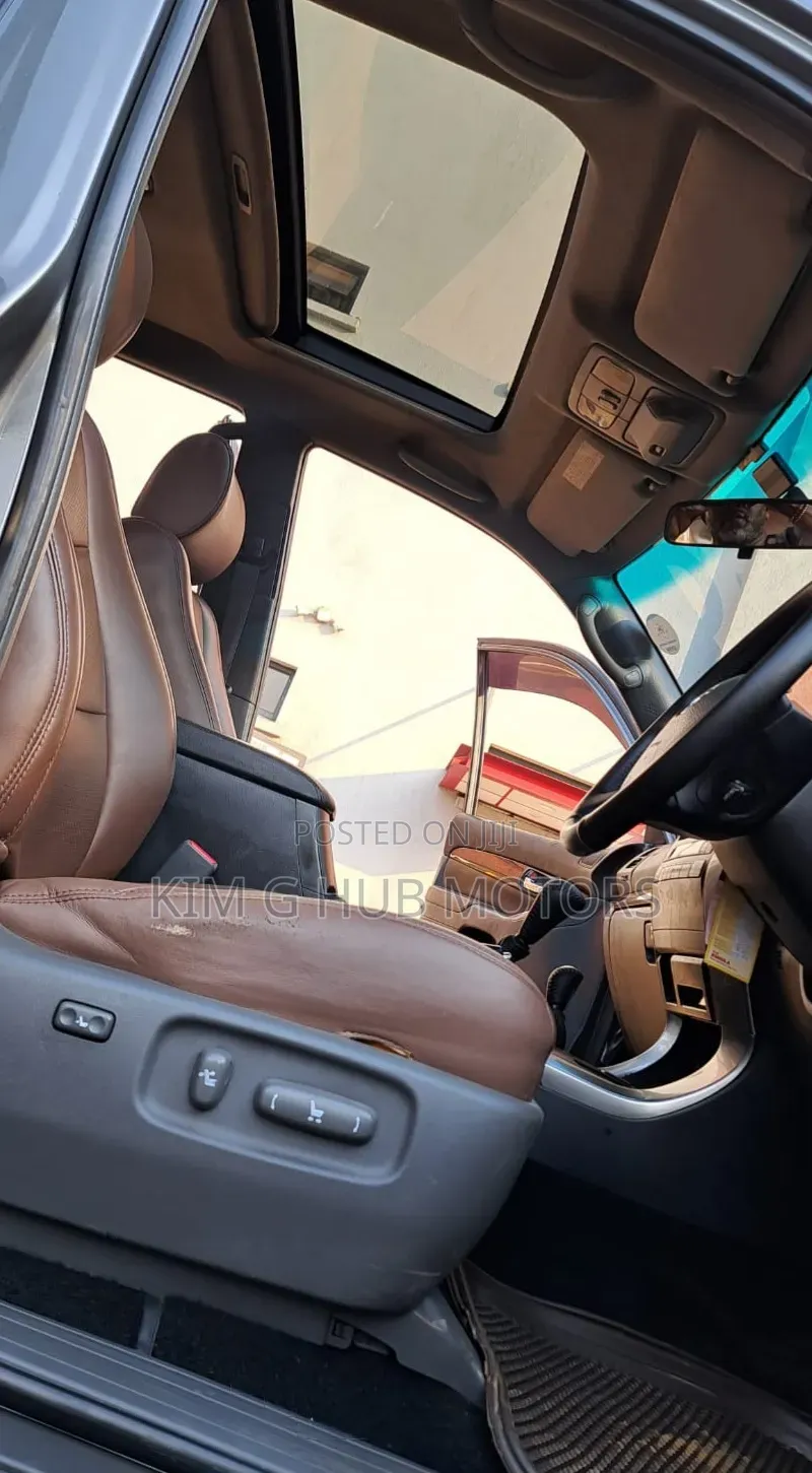 Toyota Land Cruiser Prado 3.0 D-4D 5dr 2008 Gray