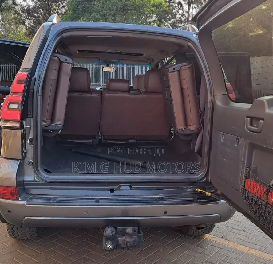 Toyota Land Cruiser Prado 3.0 D-4D 5dr 2008 Gray