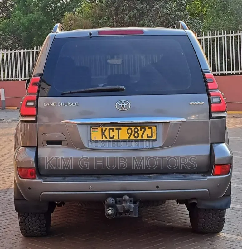 Toyota Land Cruiser Prado 3.0 D-4D 5dr 2008 Gray